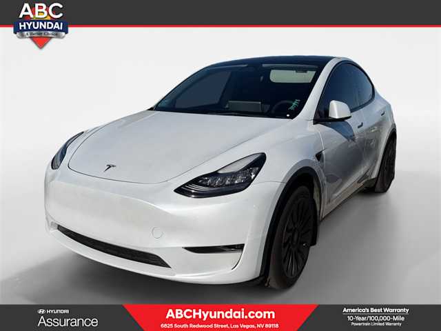 2023 Tesla Model Y Long Range's photo
