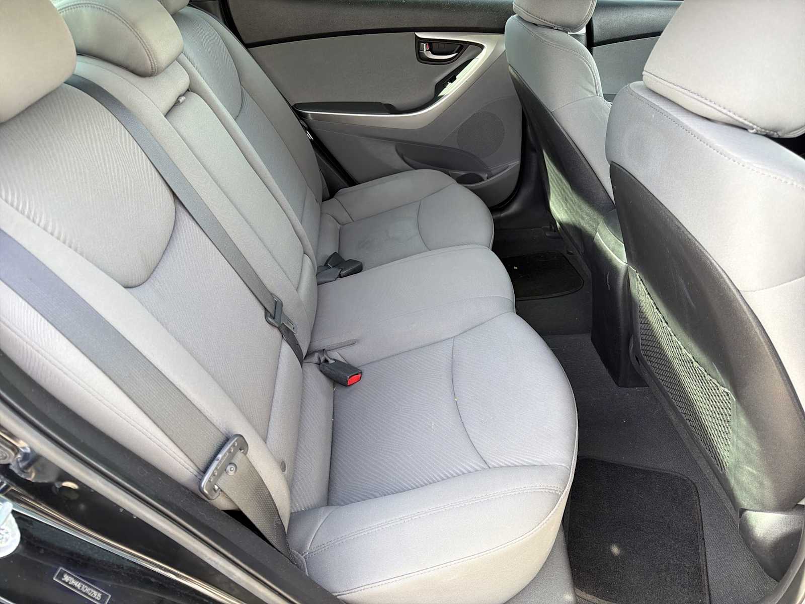 Thumbnail: 2012 Hyundai Elantra - 17