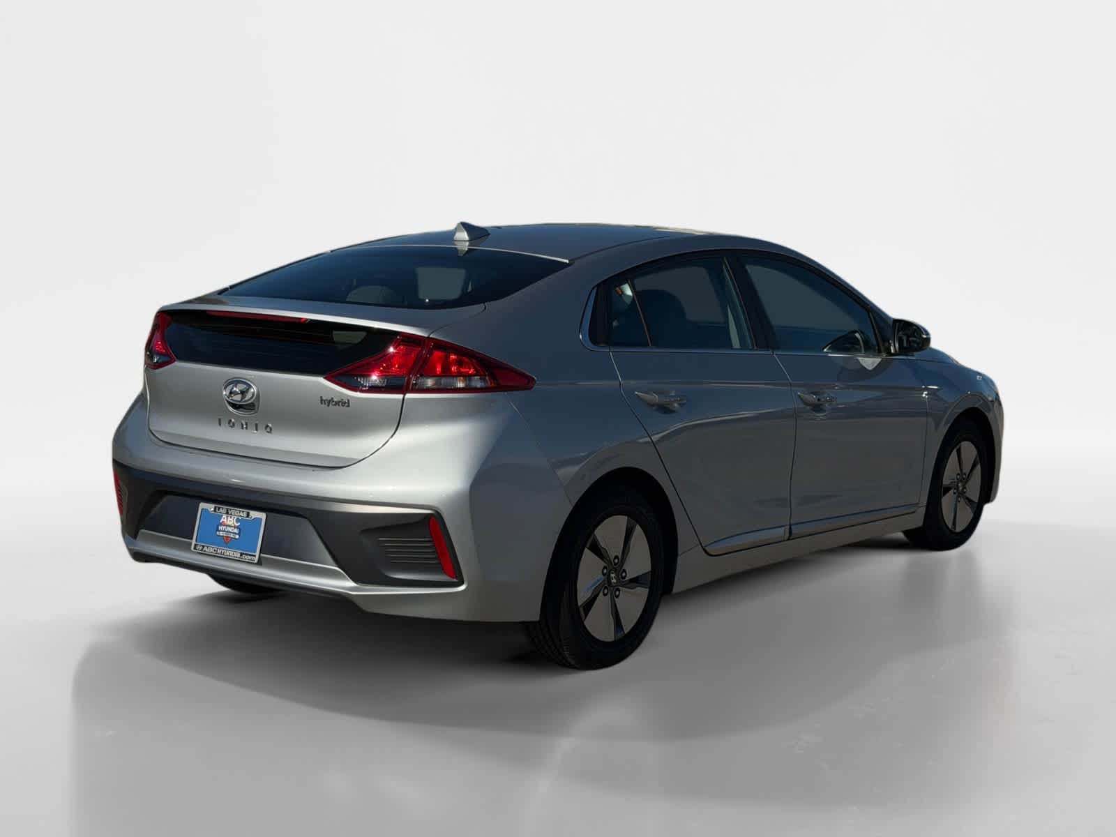 Thumbnail: 2022 Hyundai Ioniq - 5