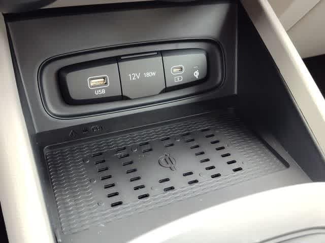 Thumbnail: 2026 Hyundai Venue - 25