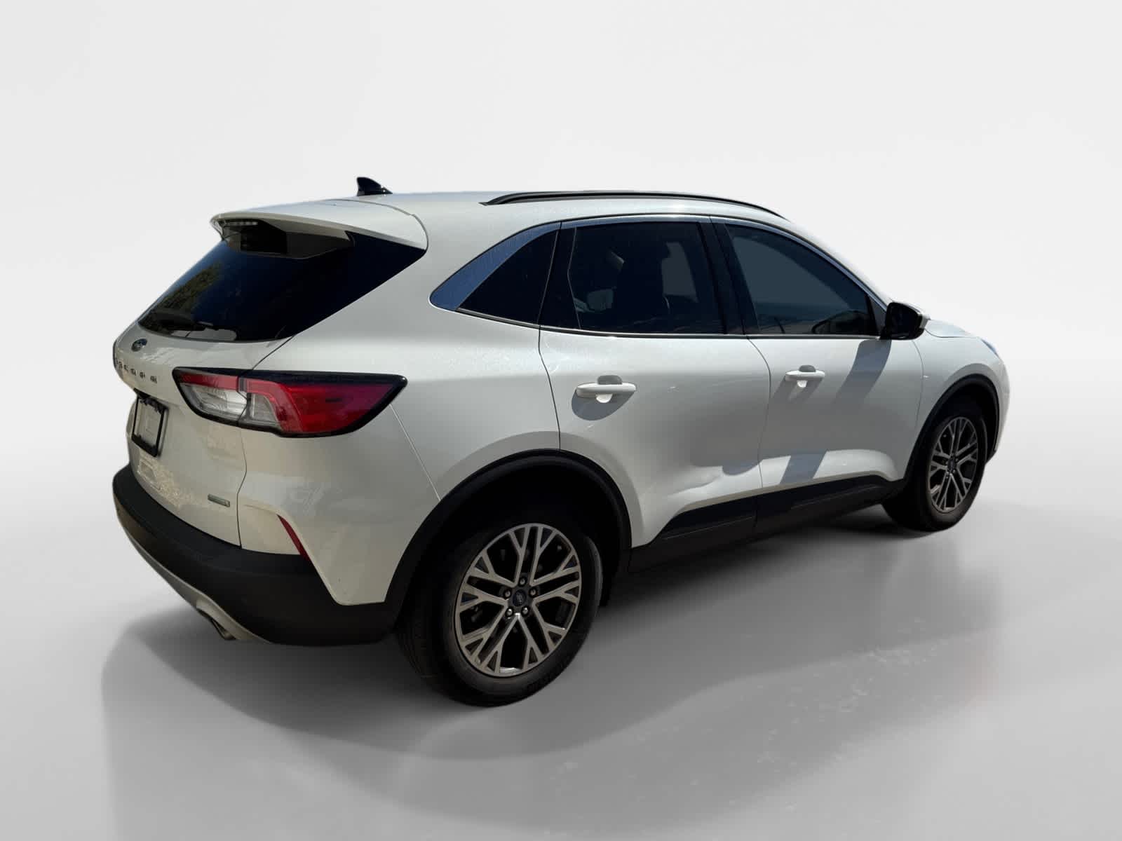 Thumbnail: 2020 Ford Escape - 3