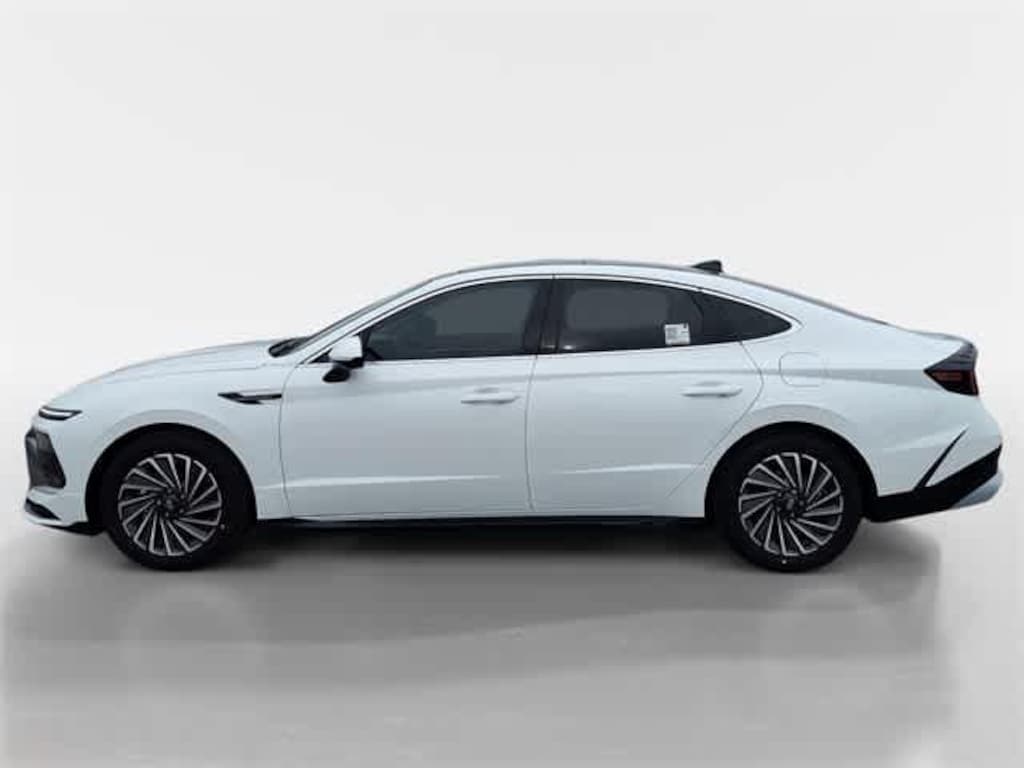 New 2026 Hyundai Sonata Hybrid Limited Sedan