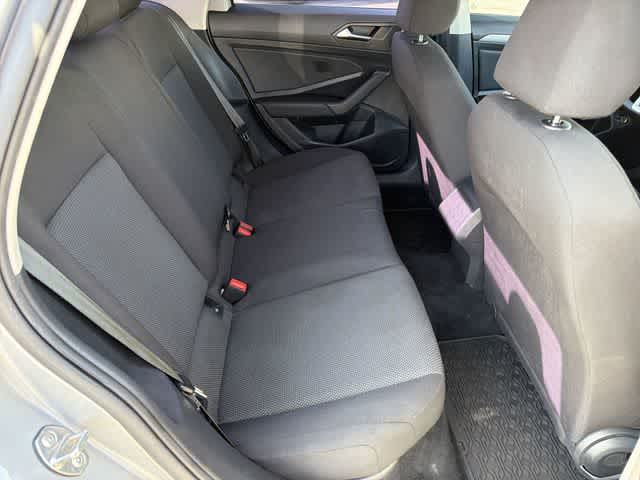 Thumbnail: 2021 Volkswagen Jetta - 17