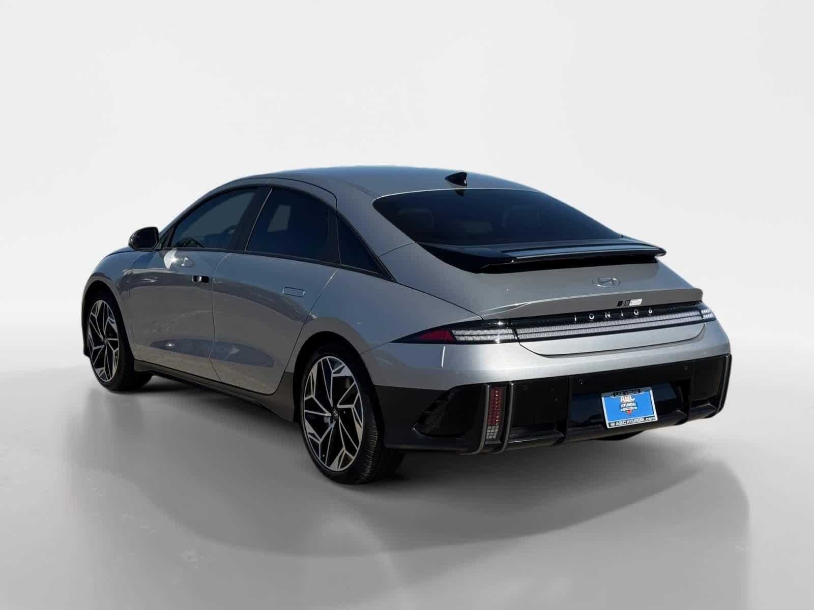 Thumbnail: 2025 Hyundai Ioniq 6 - 3