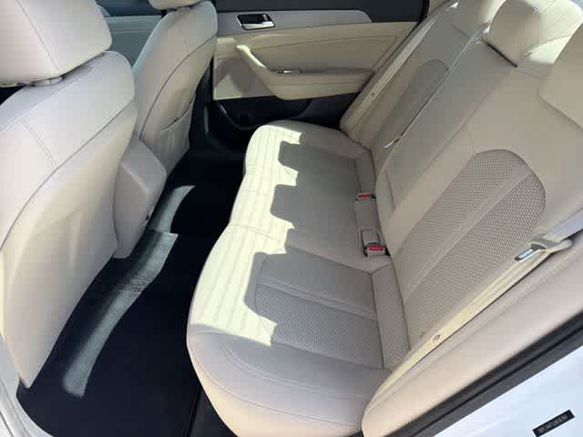 Thumbnail: 2018 Hyundai Sonata - 16