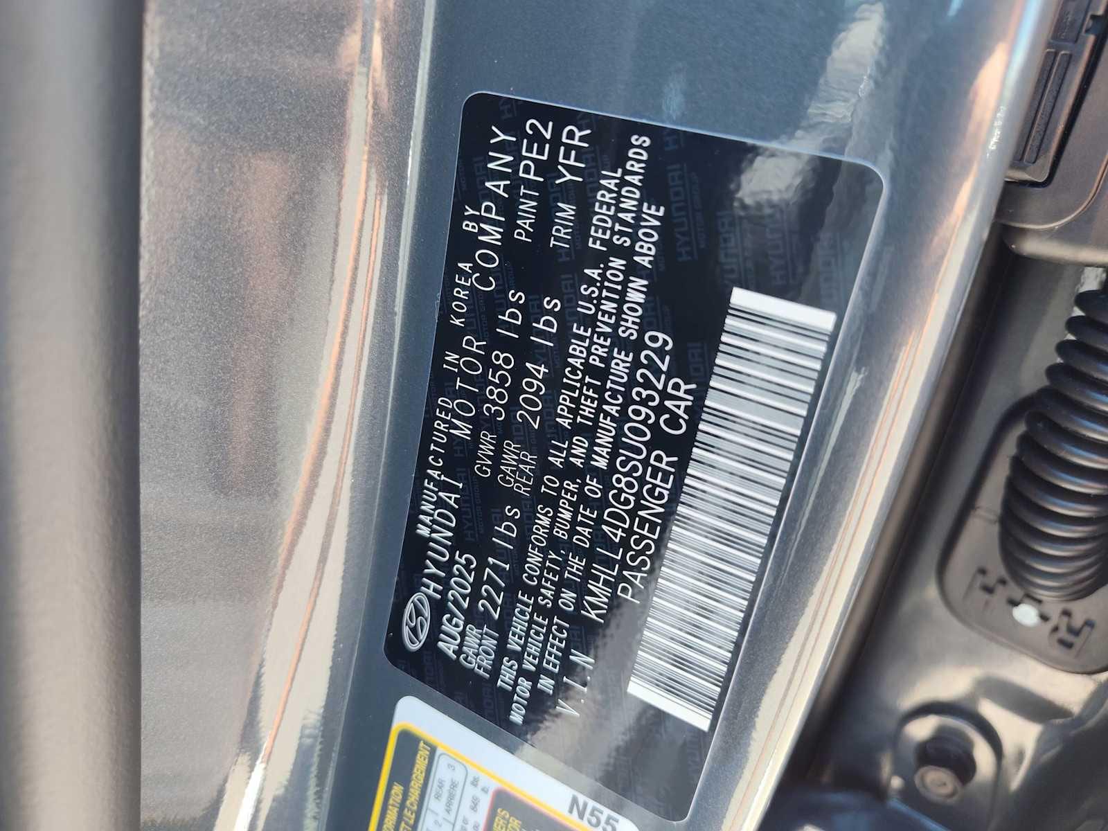 Thumbnail: 2025 Hyundai Elantra - 27