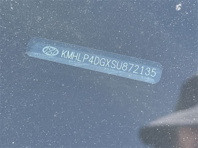 Thumbnail: 2025 Hyundai Elantra - 30