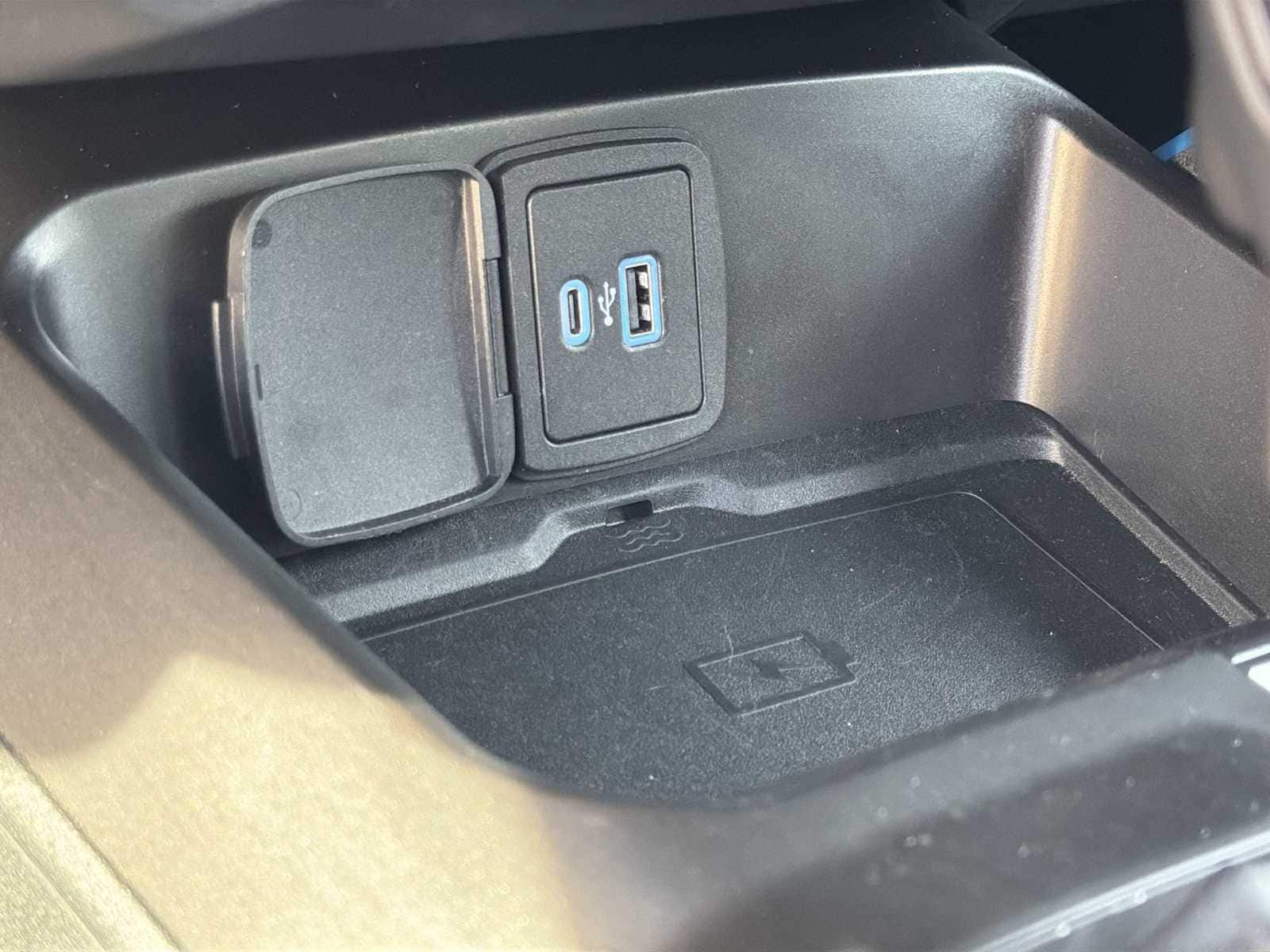 Thumbnail: 2022 Ford Bronco - 24