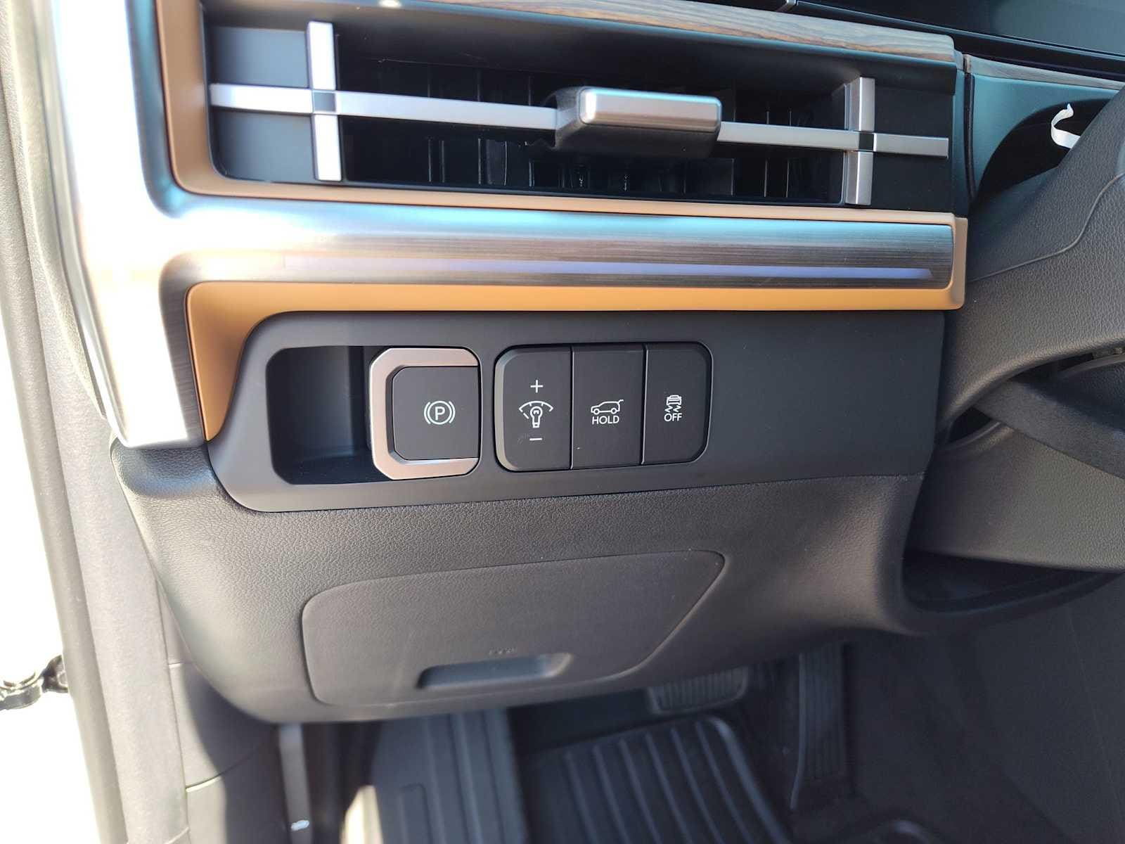 Thumbnail: 2025 Hyundai Santa Fe - 14