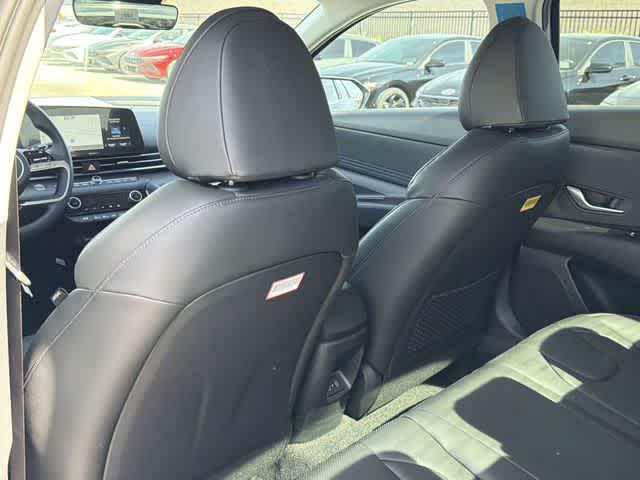 Thumbnail: 2026 Hyundai Elantra - 15