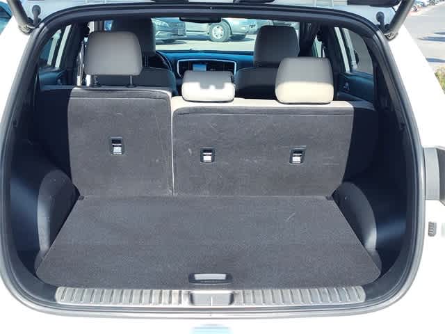 Thumbnail: 2022 Kia Sportage - 27