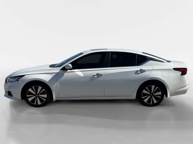 Thumbnail: 2021 Nissan Altima - 2