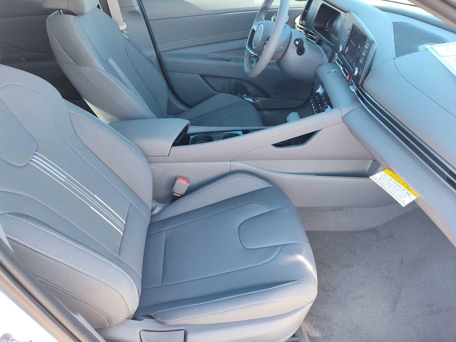 Thumbnail: 2026 Hyundai Elantra - 19