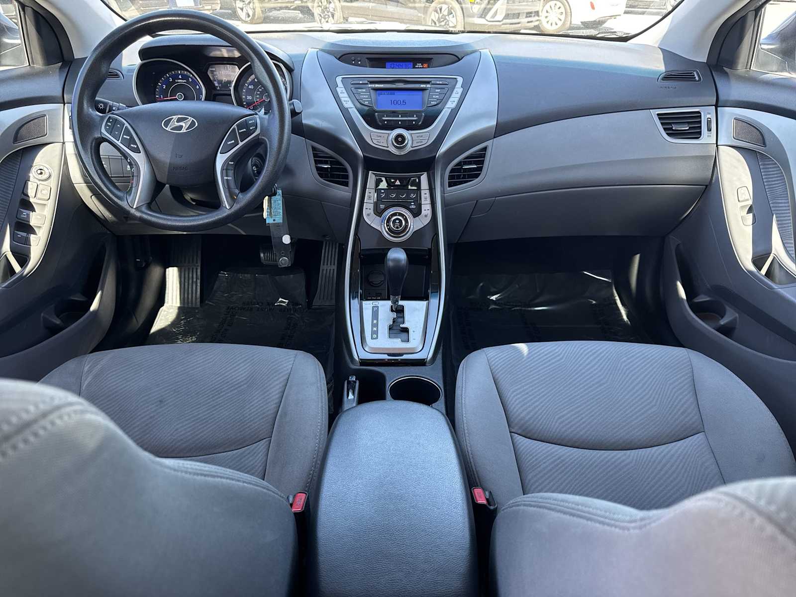 Thumbnail: 2013 Hyundai Elantra - 12