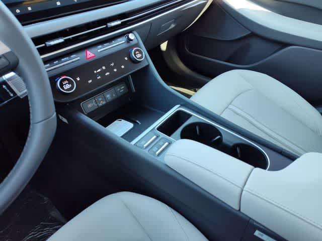 Thumbnail: 2026 Hyundai Sonata - 25