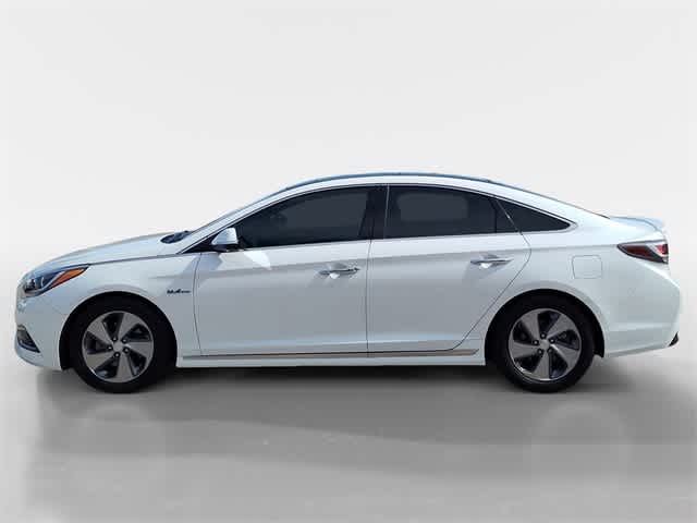 Thumbnail: 2017 Hyundai Sonata - 3