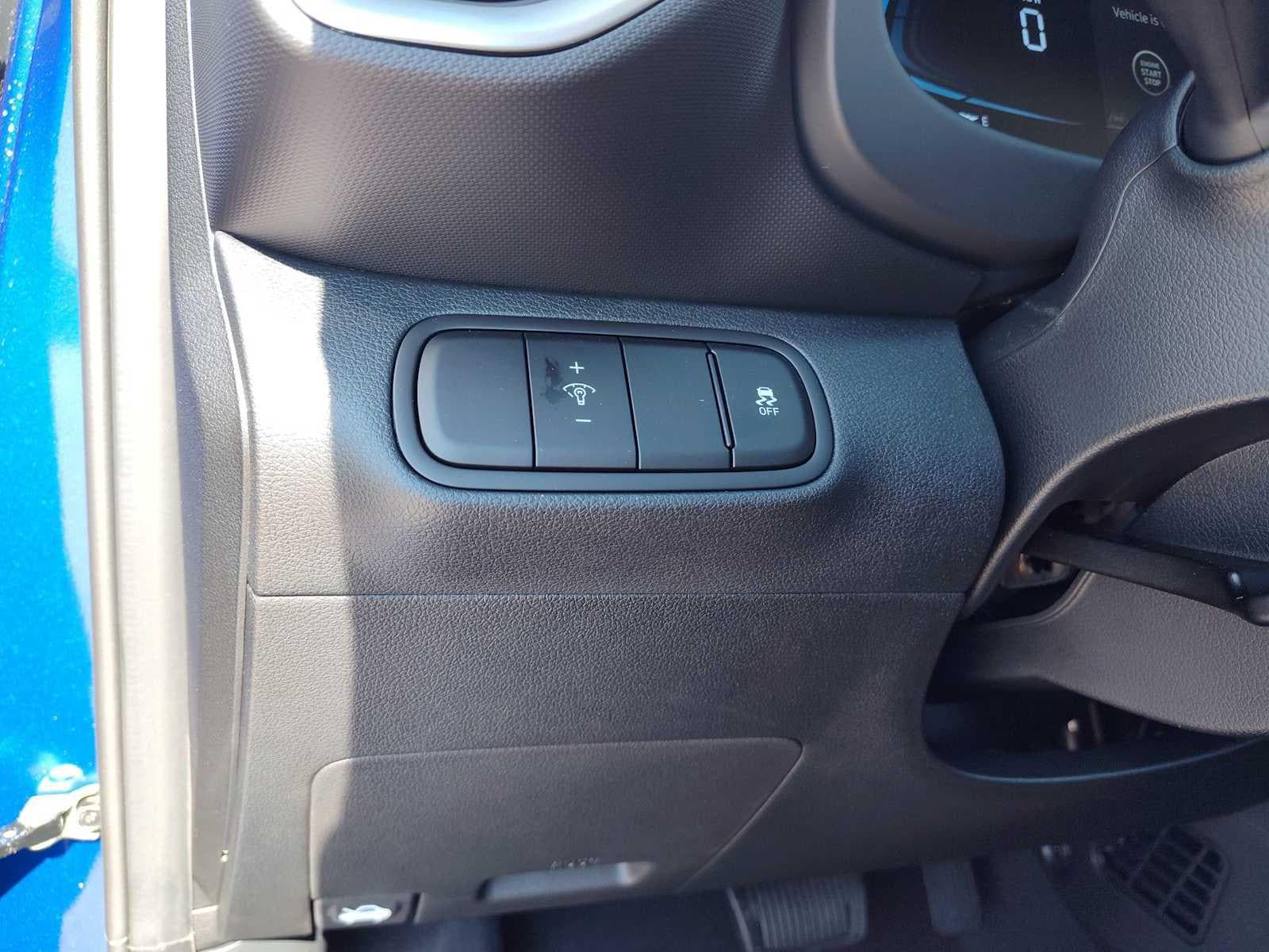 Thumbnail: 2026 Hyundai Venue - 14