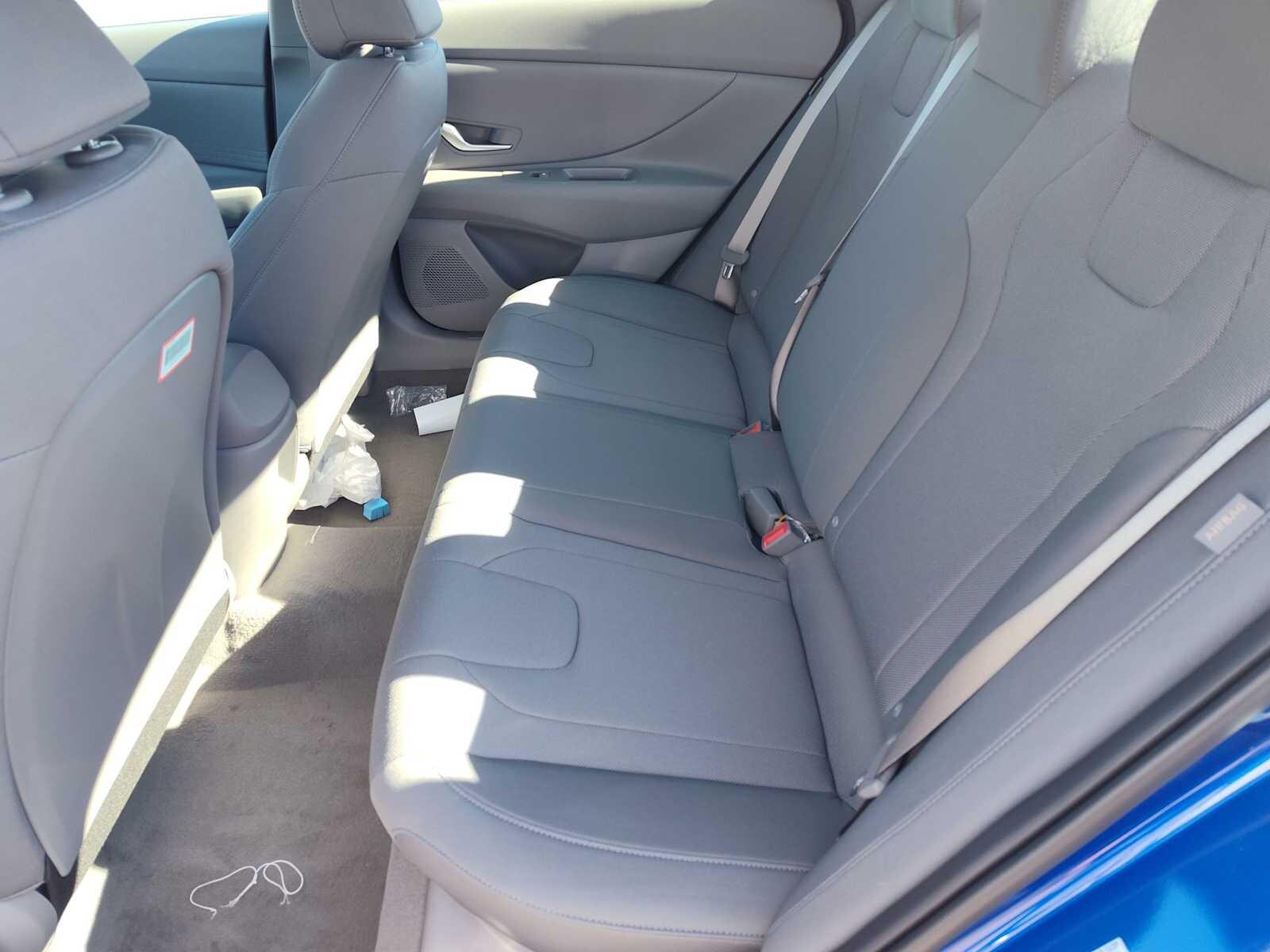 Thumbnail: 2025 Hyundai Elantra - 16