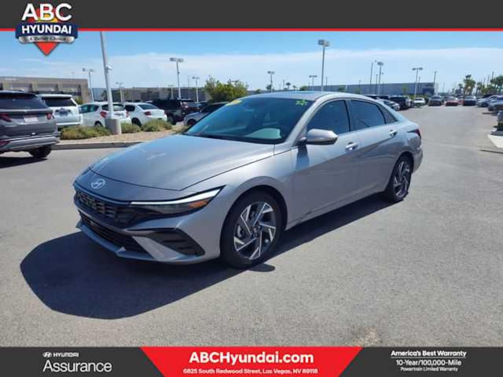 New 2025 Hyundai Elantra SEL Convenience Sedan