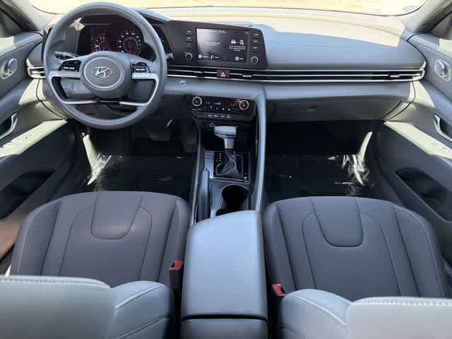 Thumbnail: 2023 Hyundai Elantra - 12