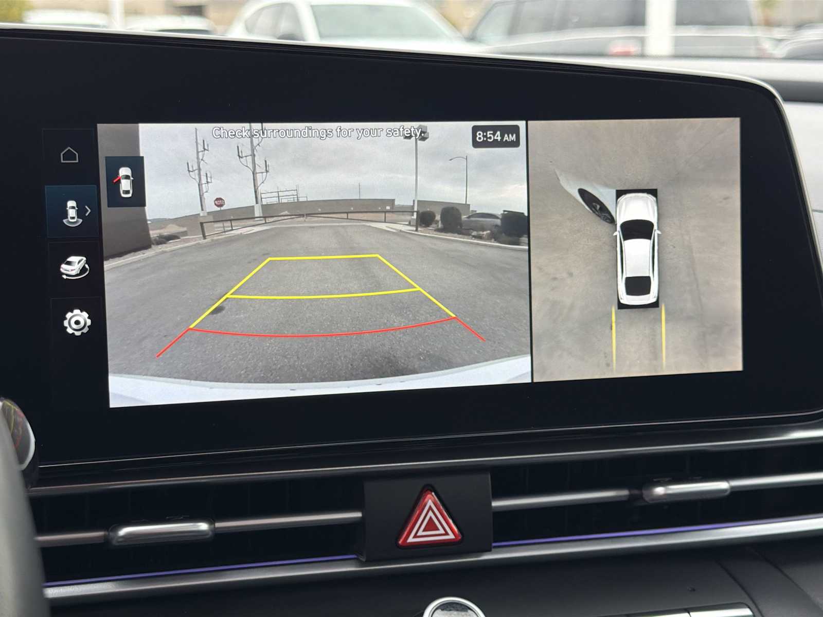 Thumbnail: 2024 Hyundai Elantra - 3