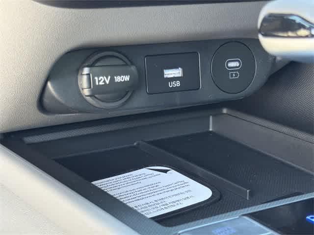 Thumbnail: 2026 Hyundai Elantra - 22