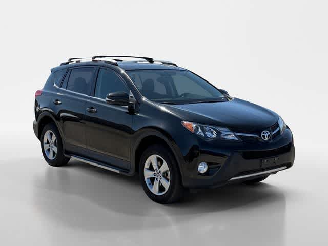Thumbnail: 2015 Toyota RAV4 - 7