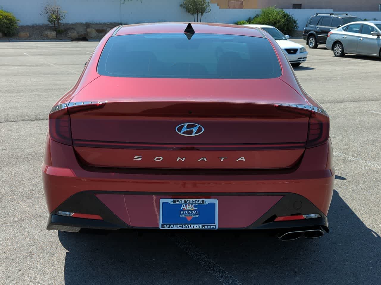 Thumbnail: 2023 Hyundai Sonata - 9