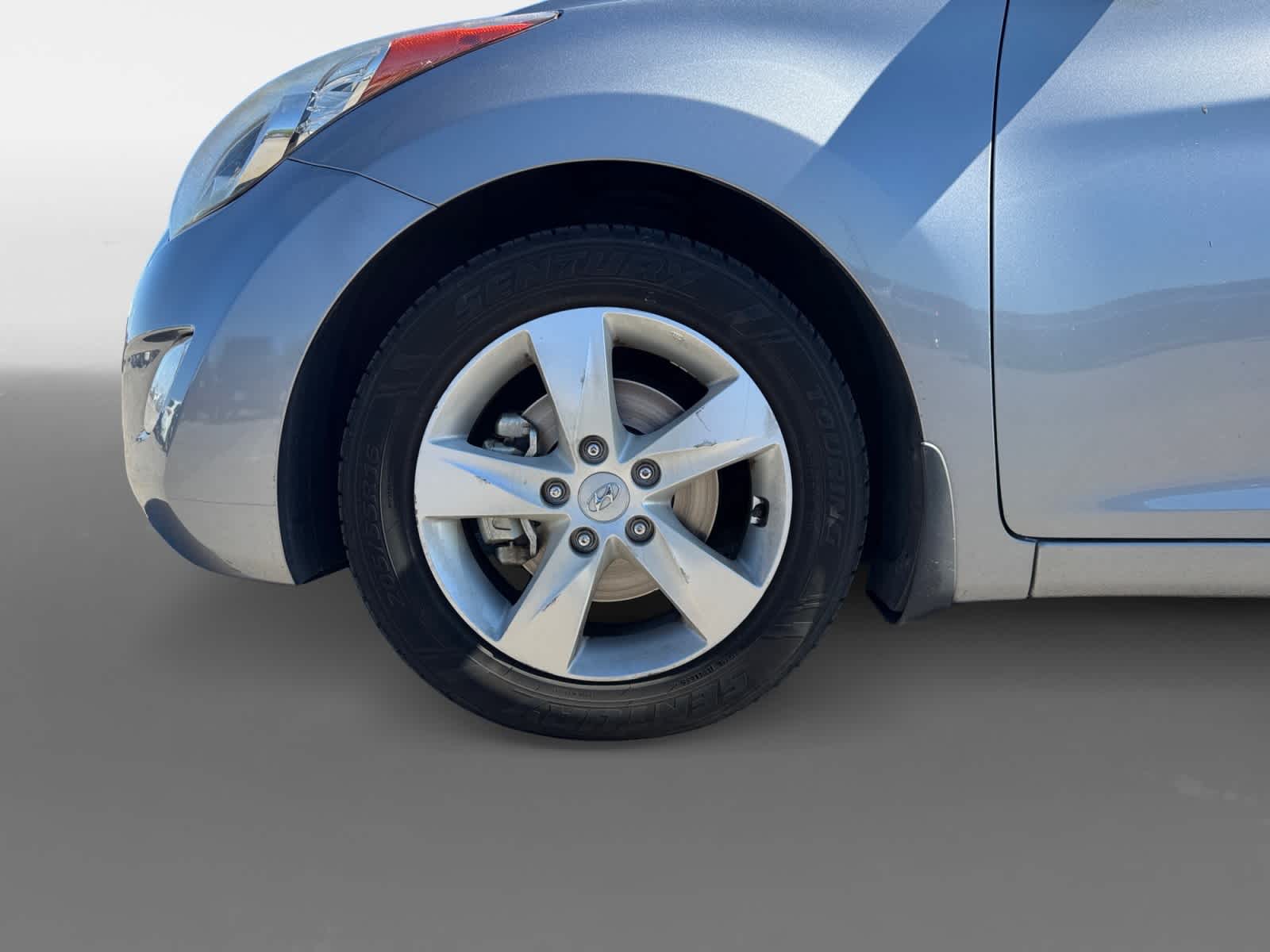Thumbnail: 2013 Hyundai Elantra - 9