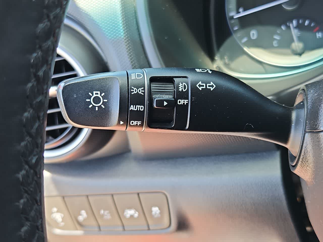 Thumbnail: 2019 Hyundai Kona - 30