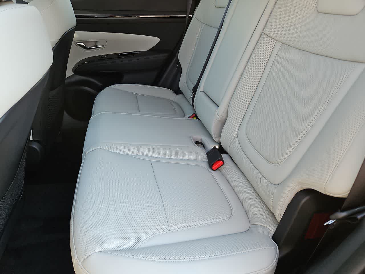 Thumbnail: 2024 Hyundai Tucson - 18