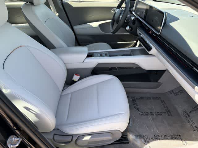 Thumbnail: 2024 Hyundai Ioniq 6 - 18