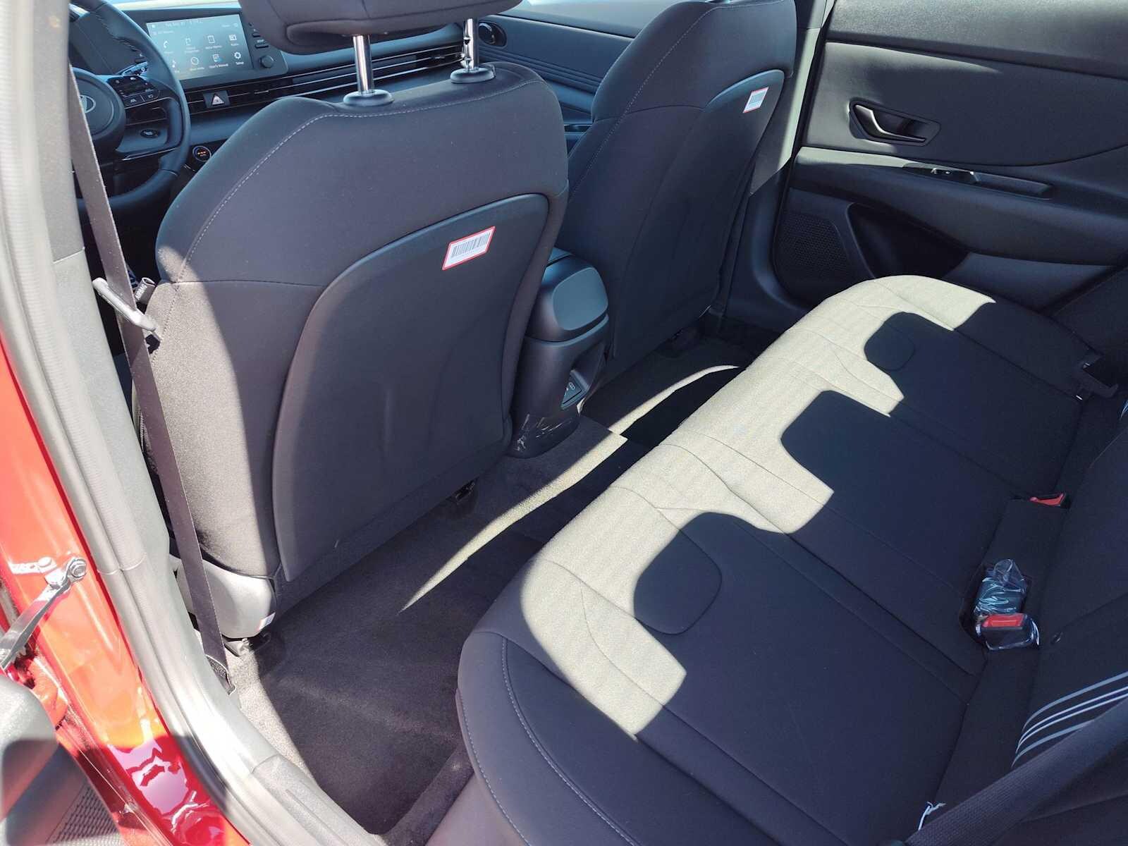 Thumbnail: 2025 Hyundai Elantra - 15