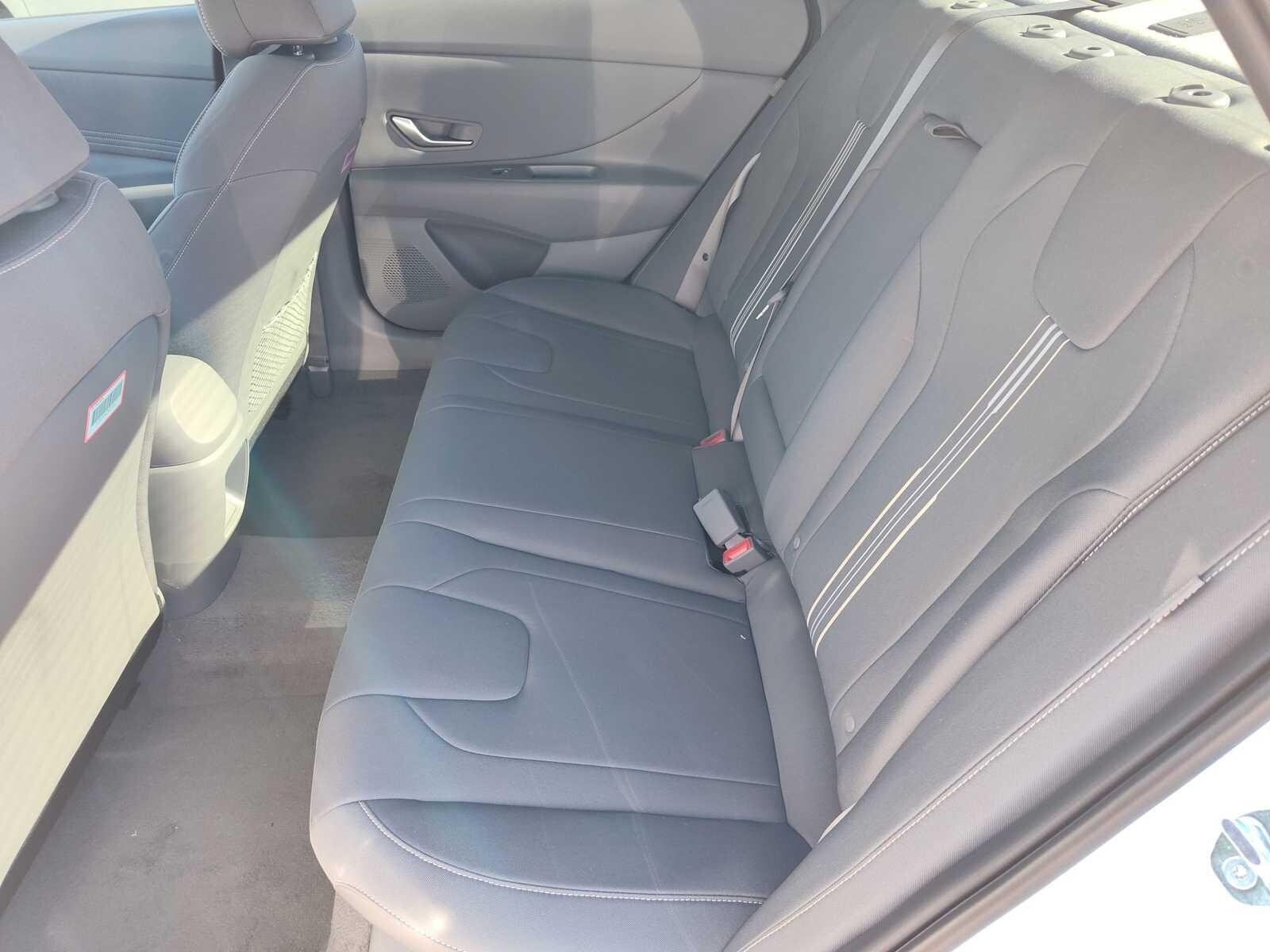 Thumbnail: 2026 Hyundai Elantra - 17