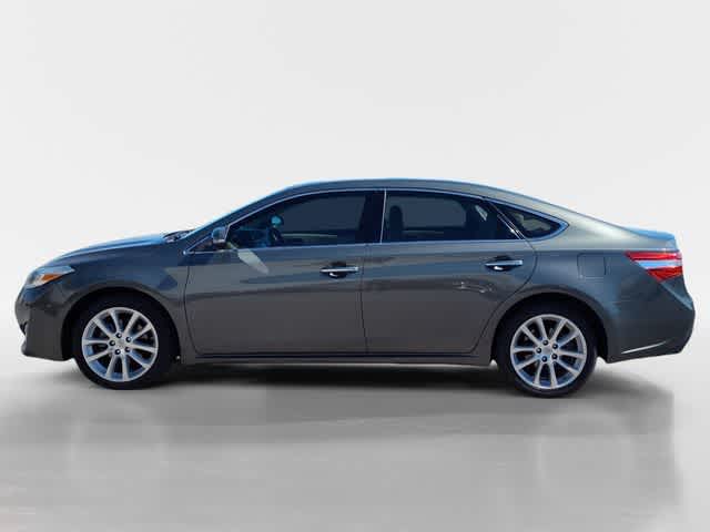 Thumbnail: 2013 Toyota Avalon - 3