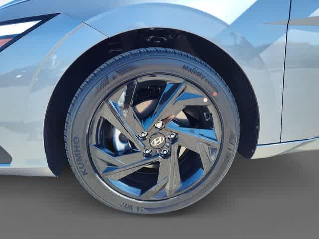 Thumbnail: 2026 Hyundai Elantra - 10