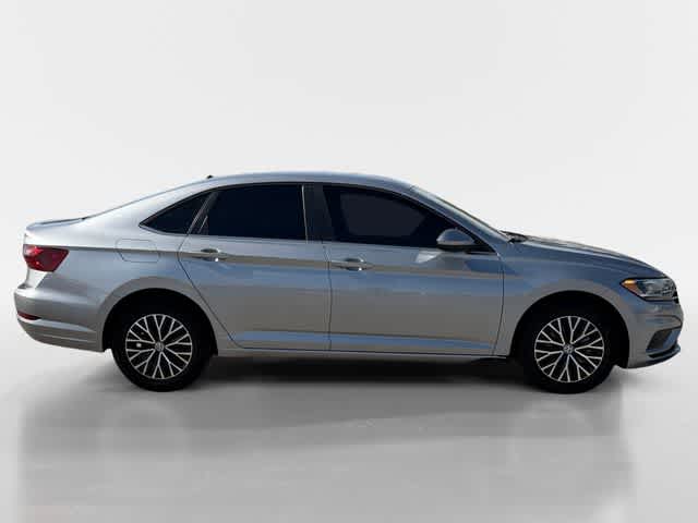 Thumbnail: 2021 Volkswagen Jetta - 6