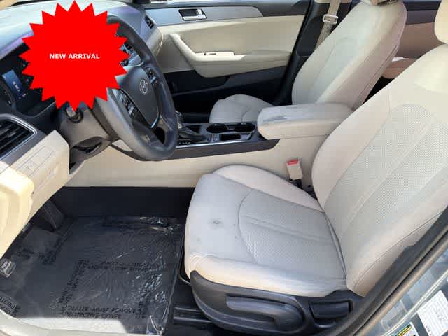 Thumbnail: 2017 Hyundai Sonata - 13