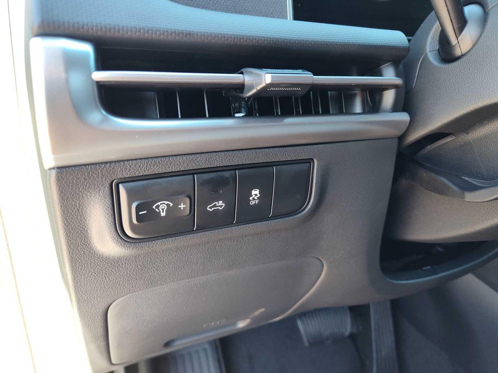 Thumbnail: 2026 Hyundai Santa Cruz - 14