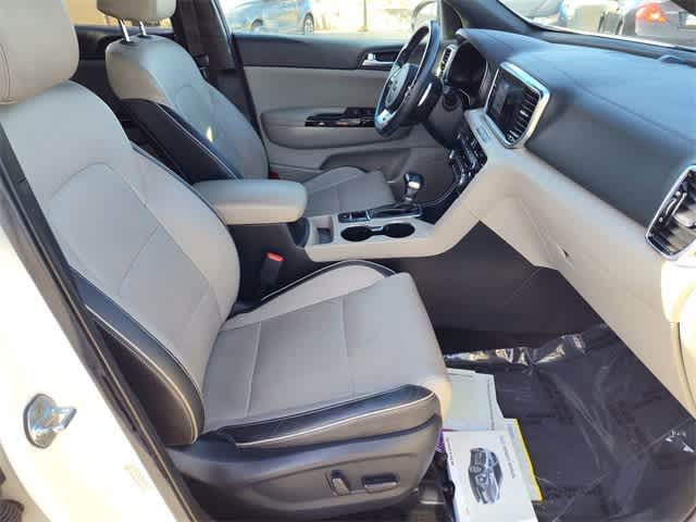 Thumbnail: 2022 Kia Sportage - 19