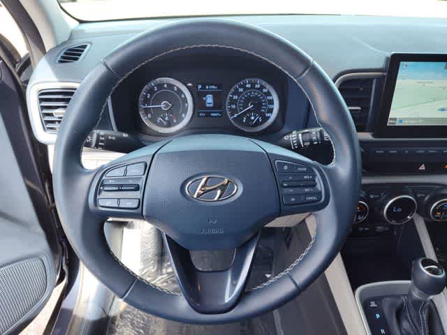 Thumbnail: 2022 Hyundai Venue - 19
