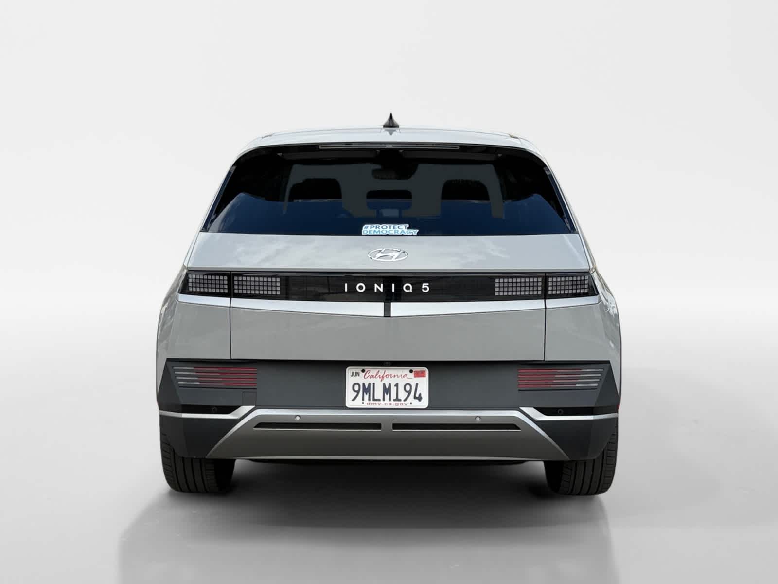 Thumbnail: 2024 Hyundai Ioniq 5 - 4