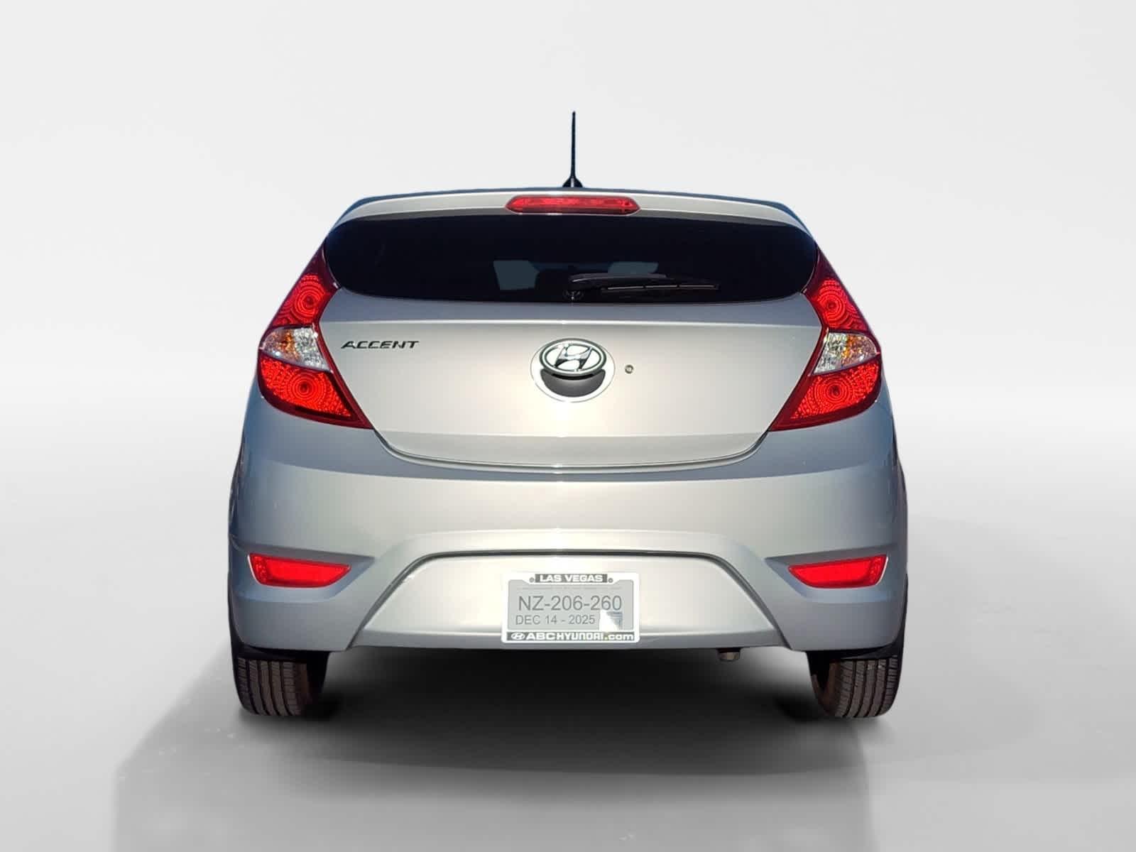 Thumbnail: 2017 Hyundai Accent - 4