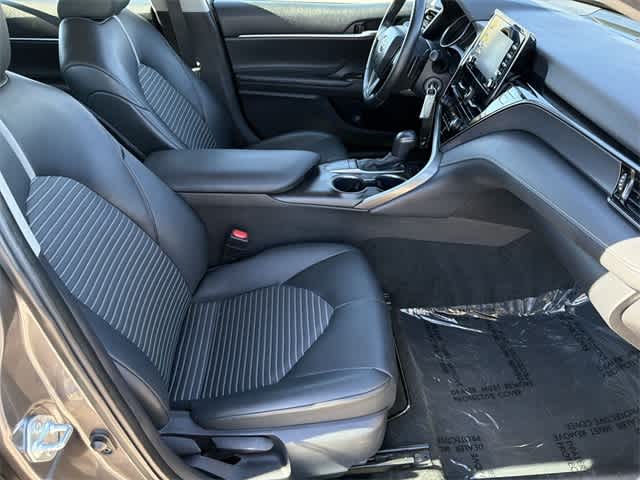 Thumbnail: 2023 Toyota Camry - 21