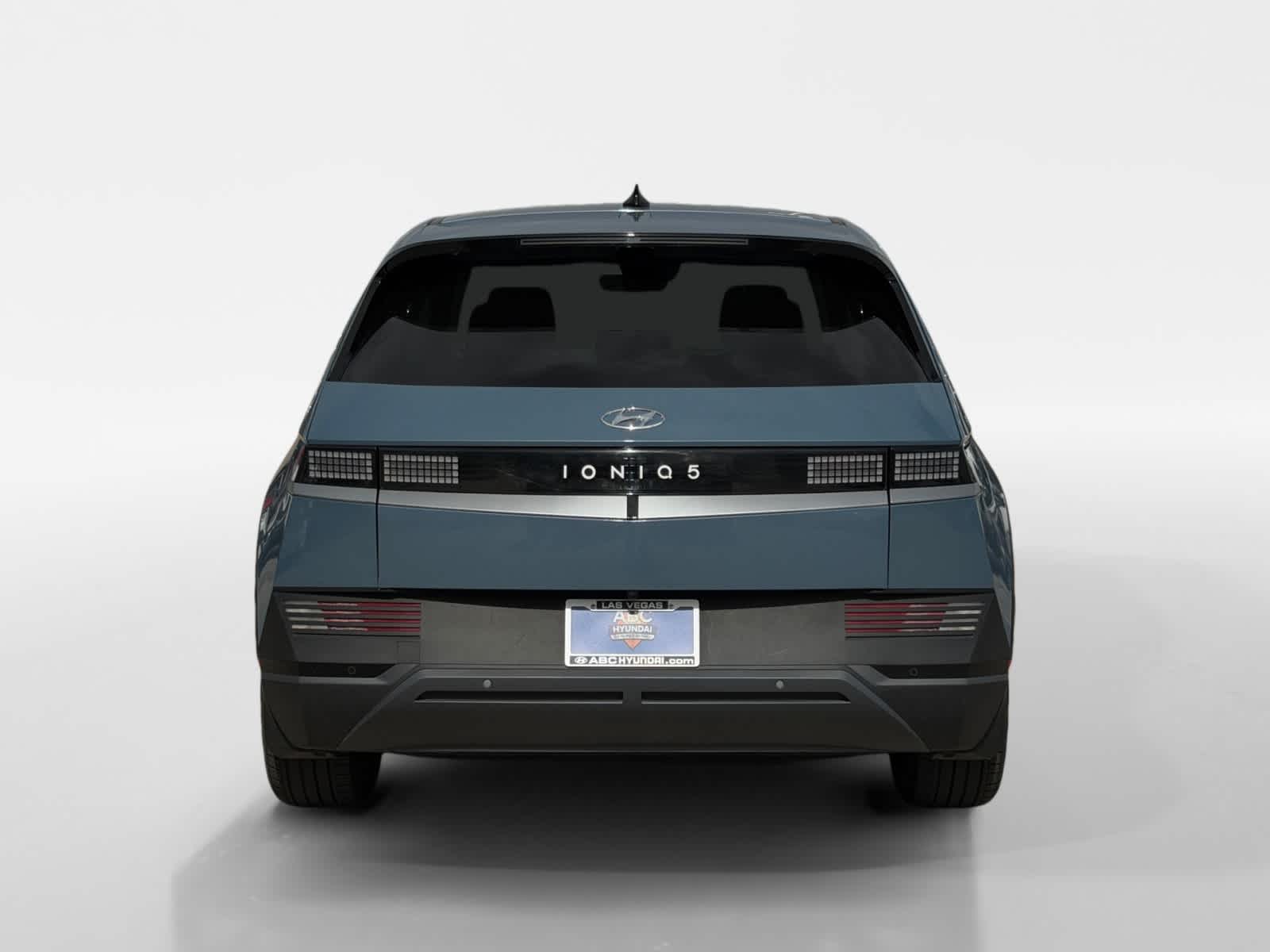 Thumbnail: 2024 Hyundai Ioniq 5 - 4