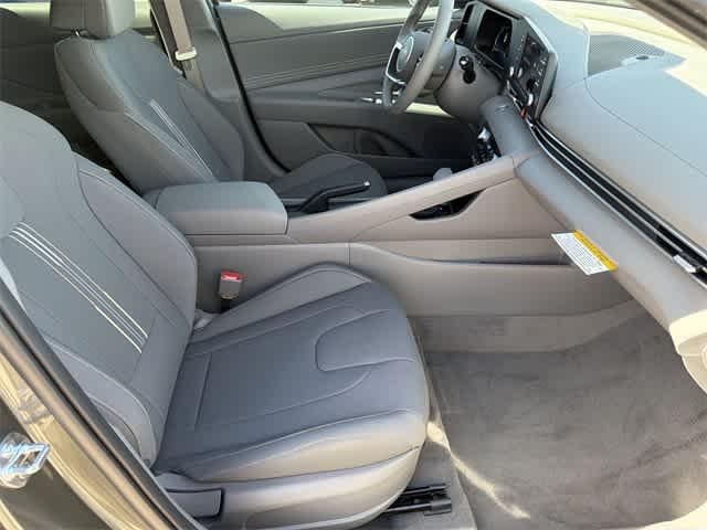 Thumbnail: 2026 Hyundai Elantra - 18