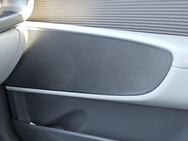 Thumbnail: 2025 Hyundai Ioniq 6 - 29