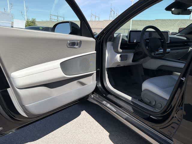 Thumbnail: 2024 Hyundai Ioniq 6 - 10