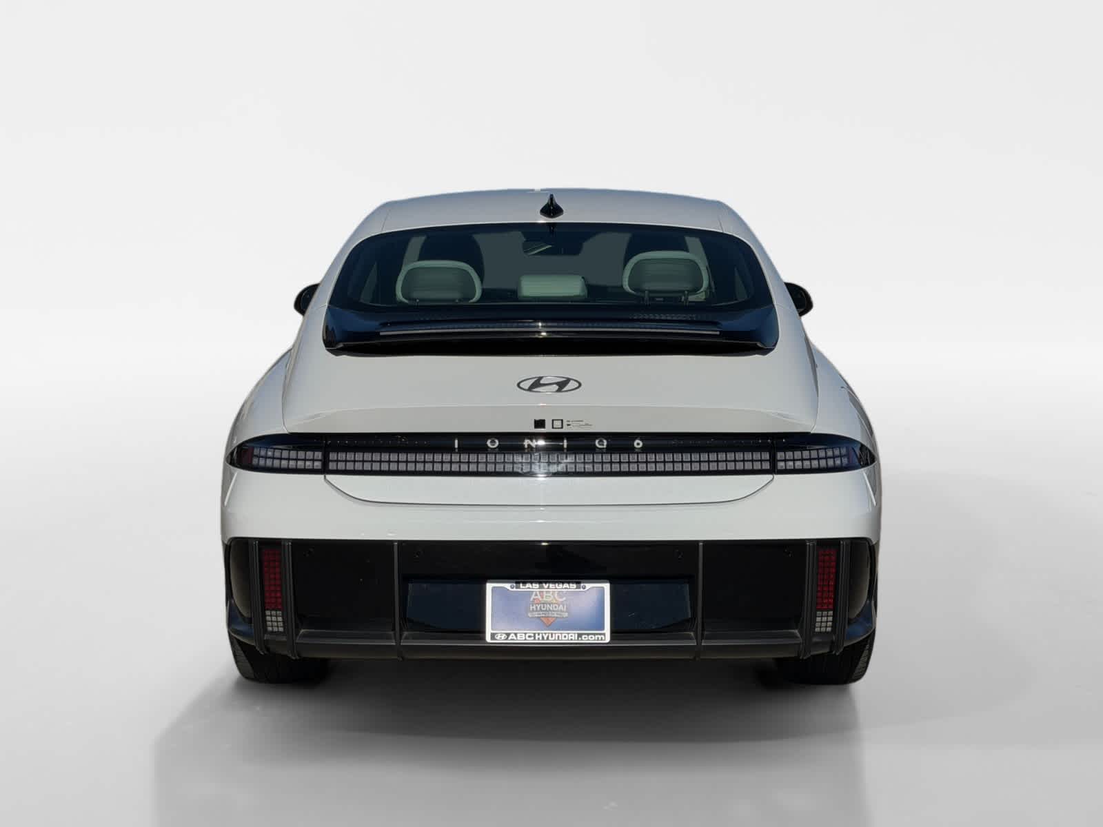 Thumbnail: 2024 Hyundai Ioniq 6 - 4