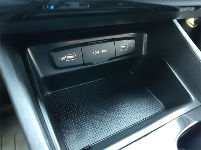 Thumbnail: 2022 Hyundai Santa Cruz - 24